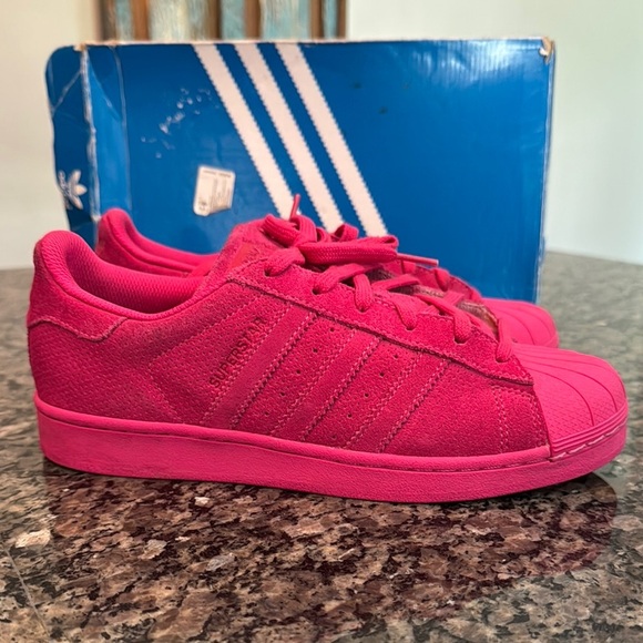Adidas Pink Sneakers Classic Shell Toe Design - Picture 1 of 16